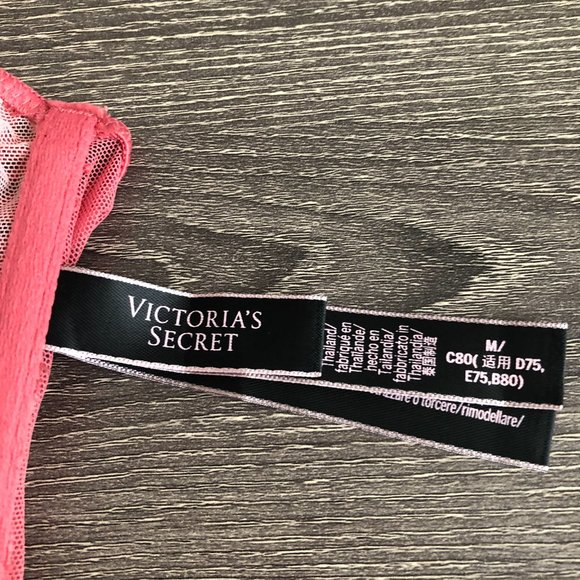 NWOT VS Very Sexy Bralette in Lacey Rose Size Medium - Picture 8 of 9